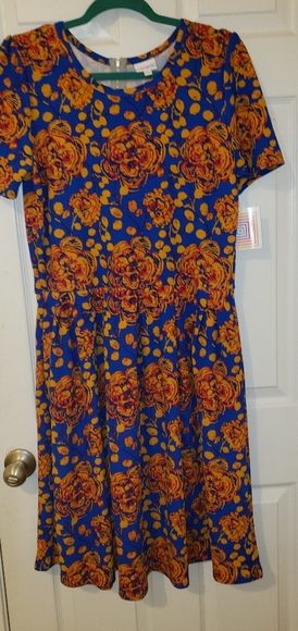Lularoe Amelia XXL - Picture 1 of 2